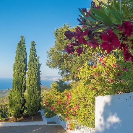 Villa Dio Petres Kroustas Экстерьер фото