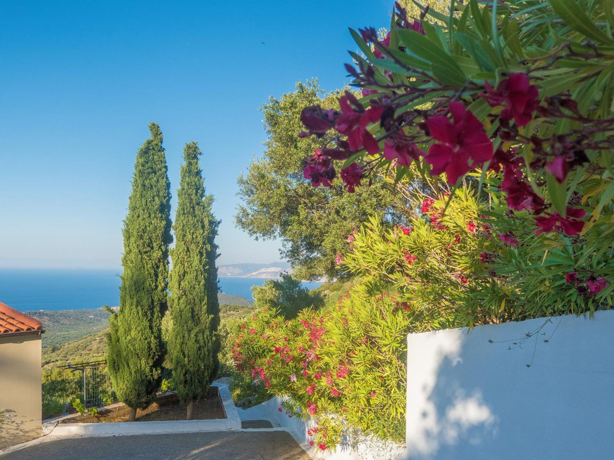 Villa Dio Petres Kroustas Экстерьер фото