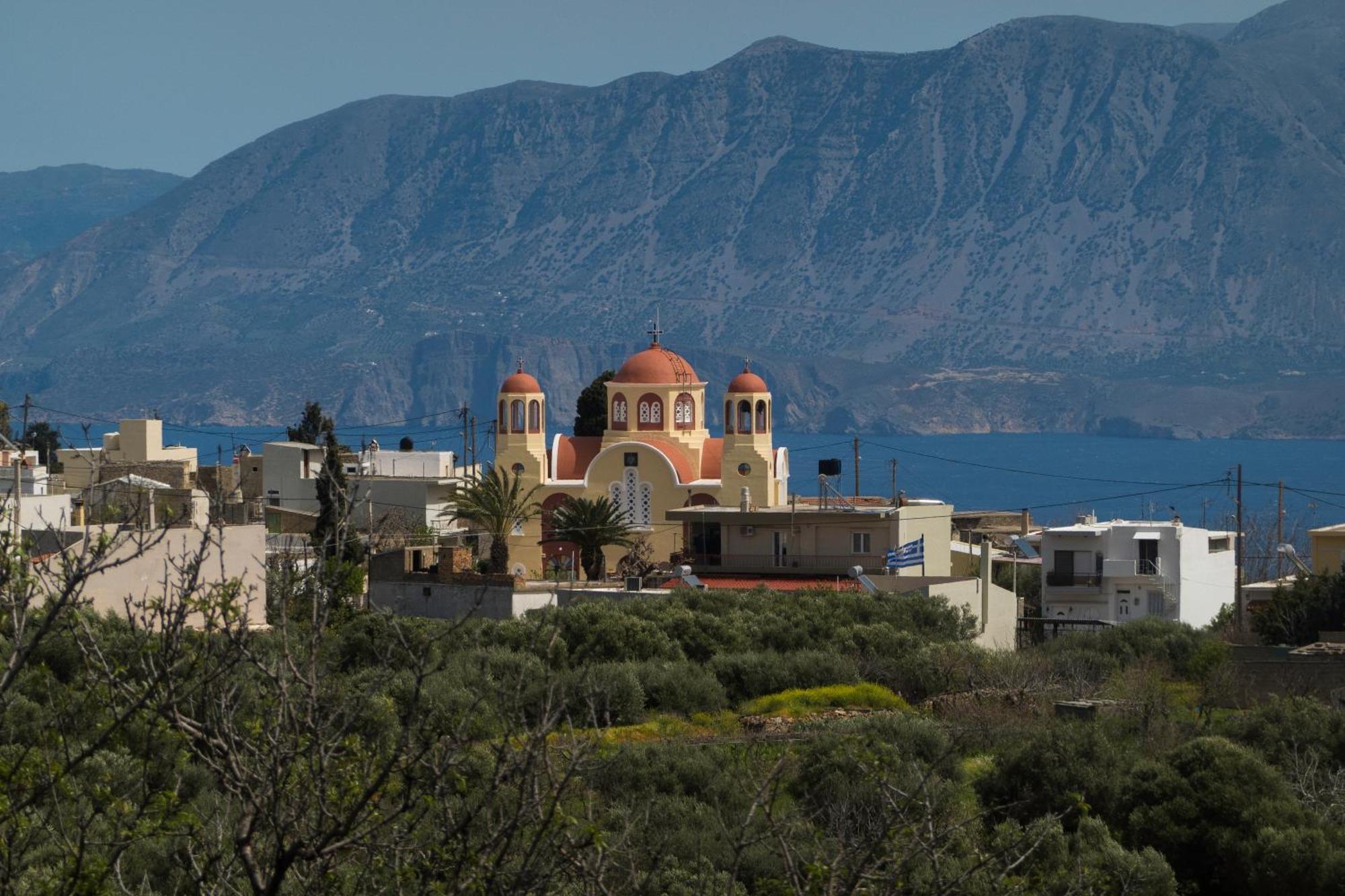 Villa Dio Petres Kroustas Экстерьер фото