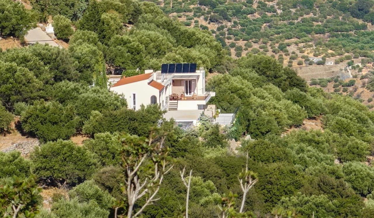 Villa Dio Petres Kroustas Экстерьер фото