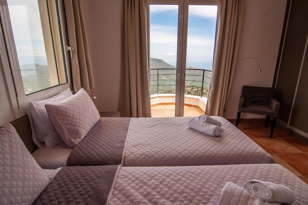 Villa Dio Petres Kroustas Экстерьер фото