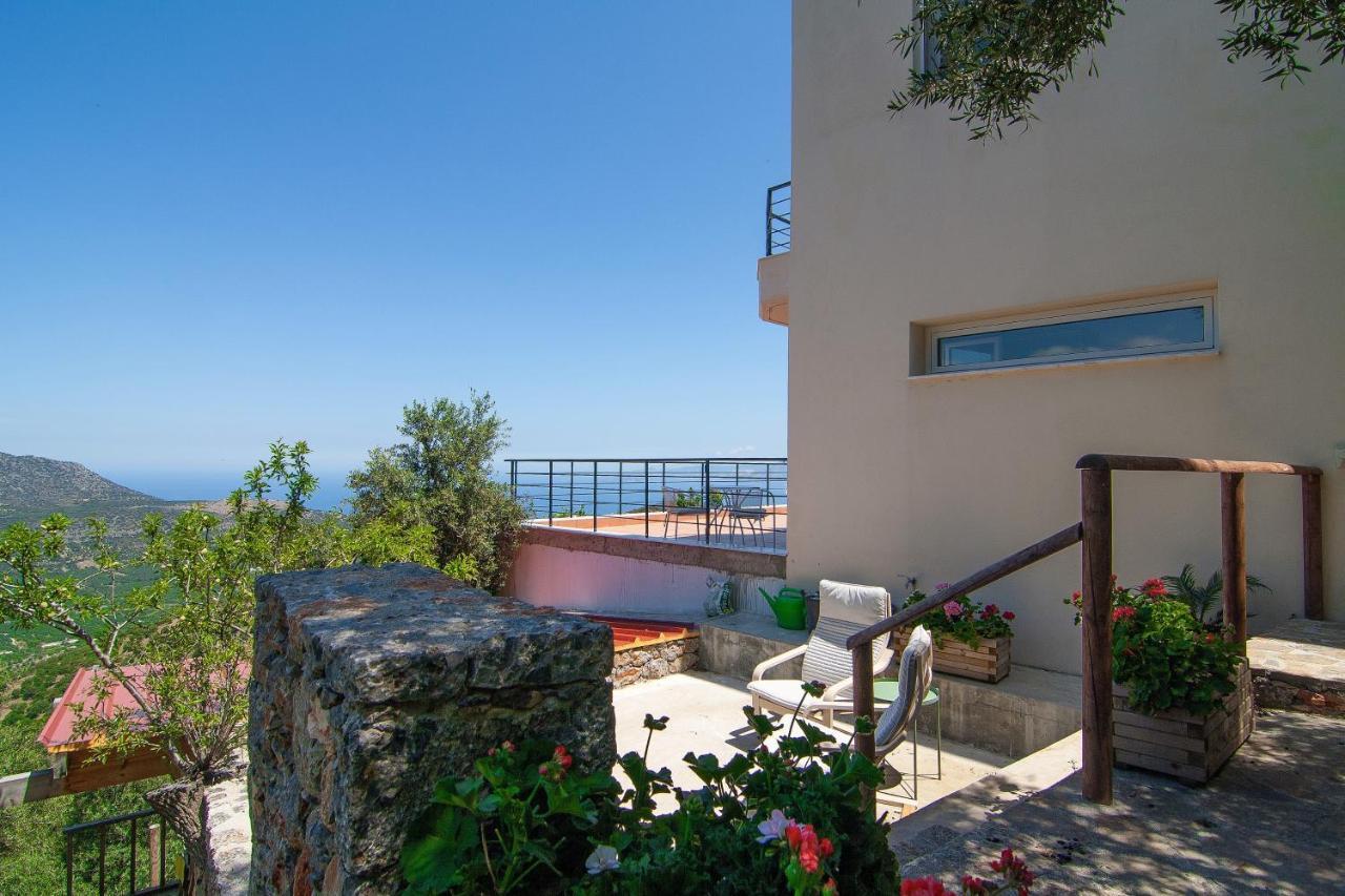 Villa Dio Petres Kroustas Экстерьер фото