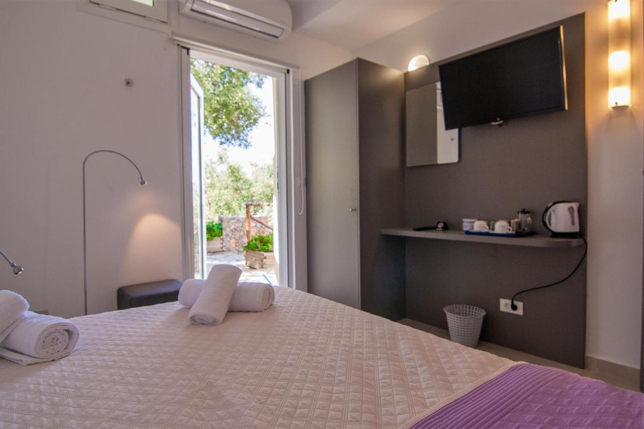Villa Dio Petres Kroustas Экстерьер фото