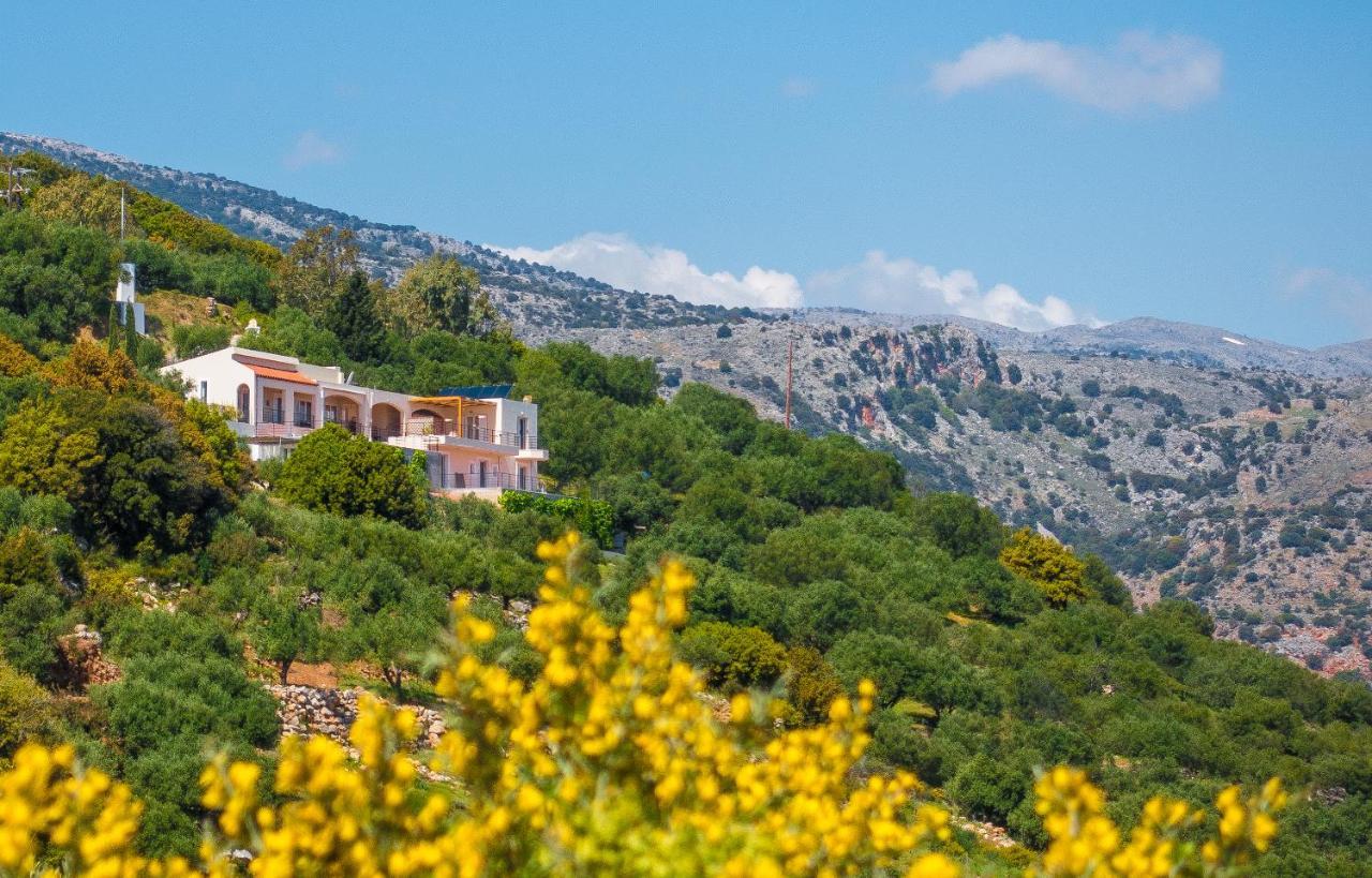 Villa Dio Petres Kroustas Экстерьер фото